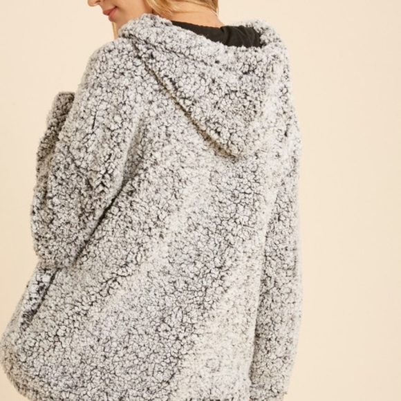 SOLD OUT - Picture 3 of 4